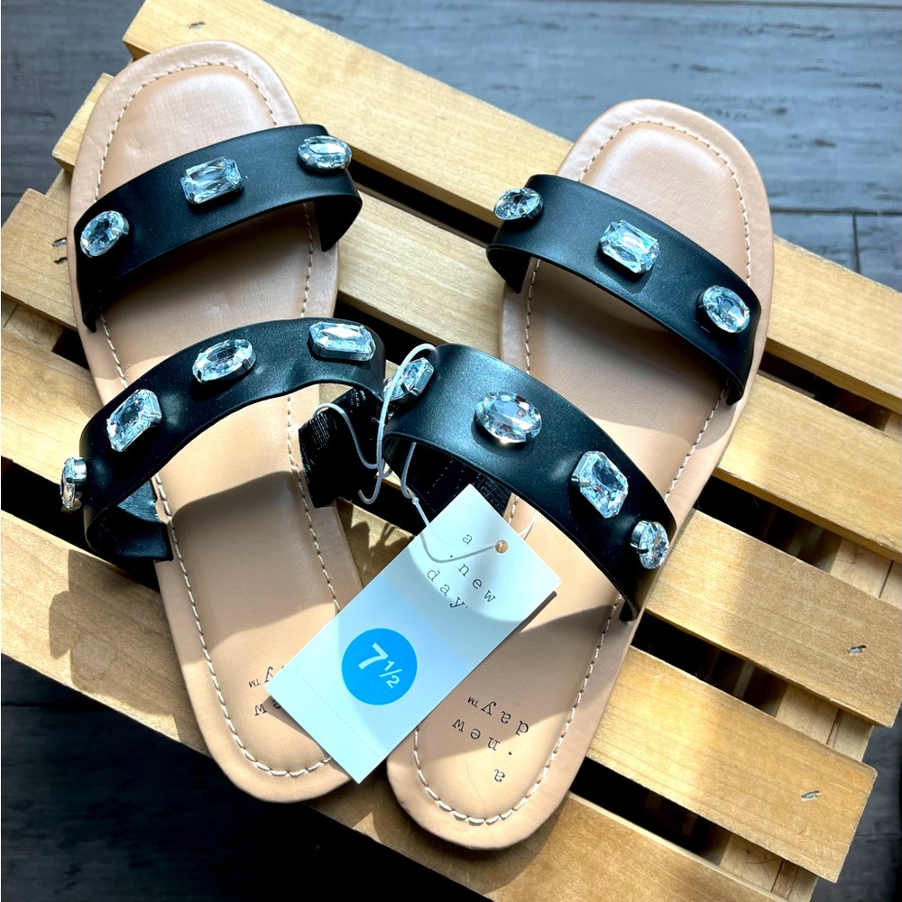 Womens Slide Sandals NWT